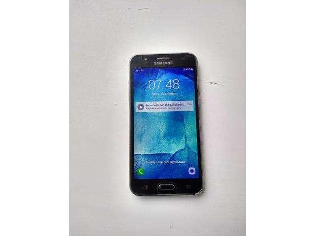 Vendo Samsung j5 funciona tudo 16gb