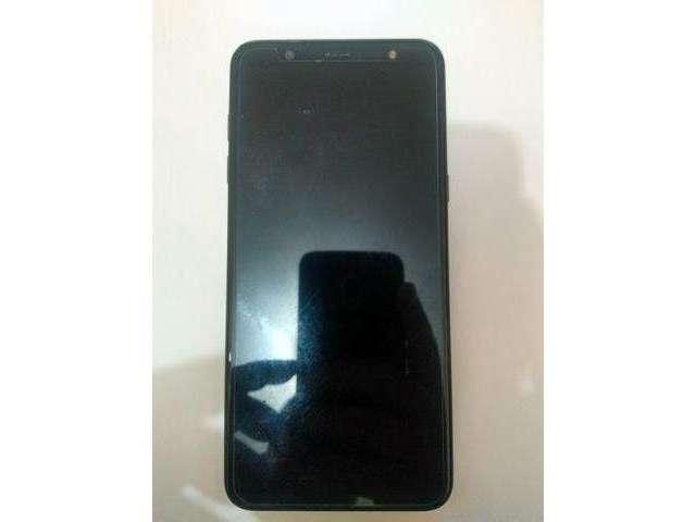 Samsung J8