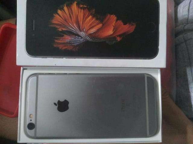 Vendo iPhone 6s 32 GB completo
