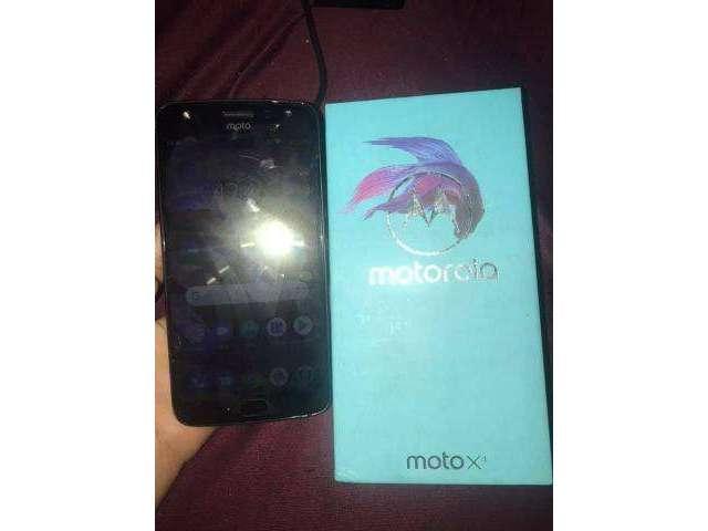 Moto x4 32