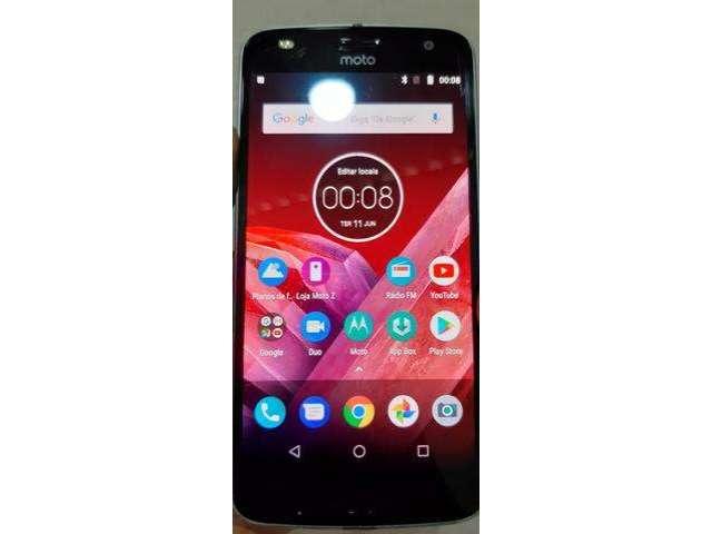 Moto Z2 Play 64GB 4 RAM ImpecÃ¡vel acompanha carregador turbo