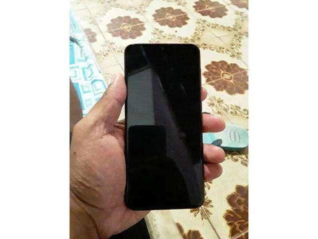 Vendo celular Samsung A20 novo
