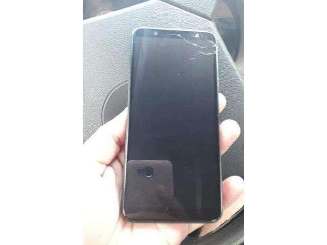 Samsung j8